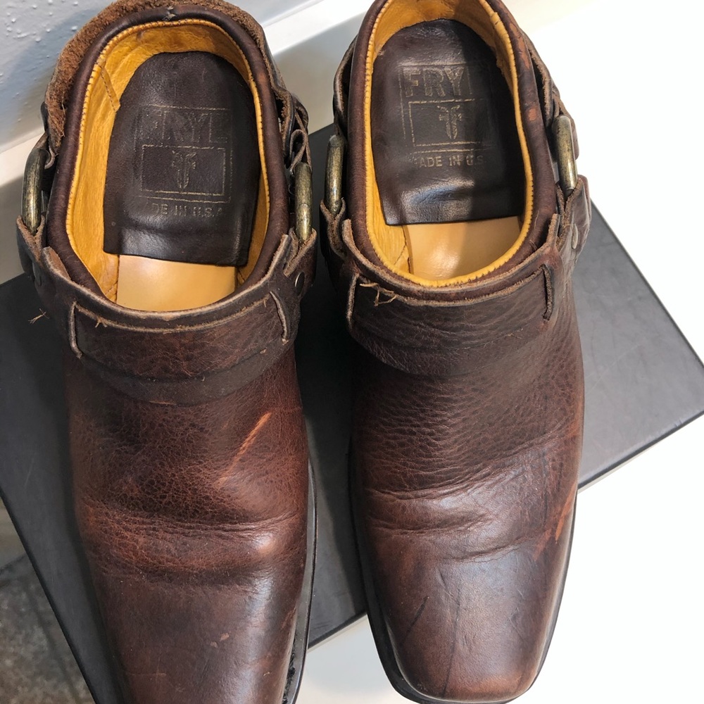 FRYE Brown leather boots size 6.5